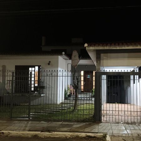 Residencia 945 - Novo Endereco Bed & Breakfast Sao Gabriel Exterior photo